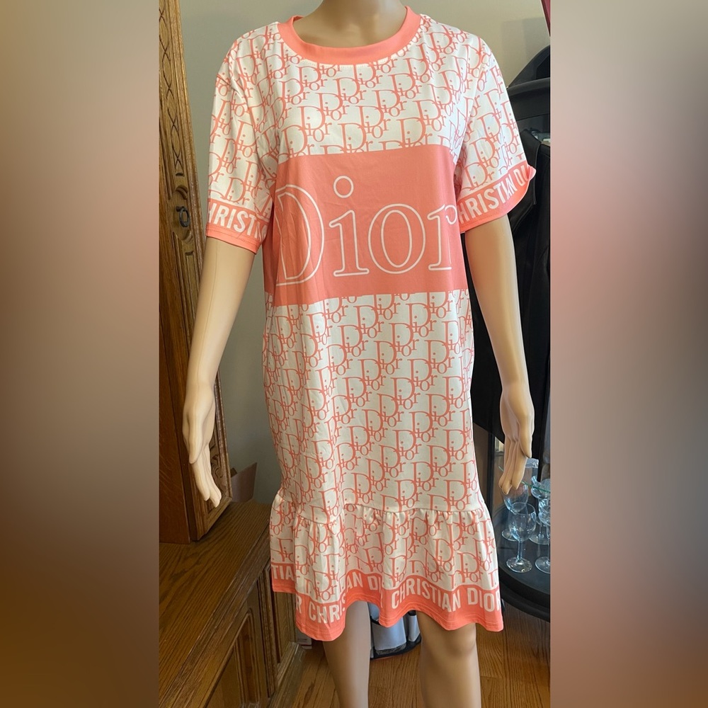 Cute dress